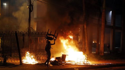 Tras los incidentes suspenden el proyecto de reelección en Paraguay