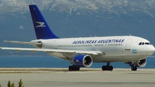 No descartan privatización de Aerolíneas Argentinas