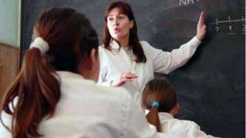 Más de 13.000 docentes cobrarán días computados como inasistencia Más de 13.000 docentes cobrarán días computados como inasistencia