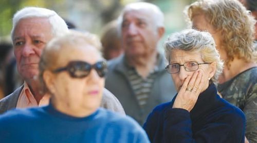 Gobierno blanqueó que estudia extender la edad jubilatoria: propone que sea “voluntaria”