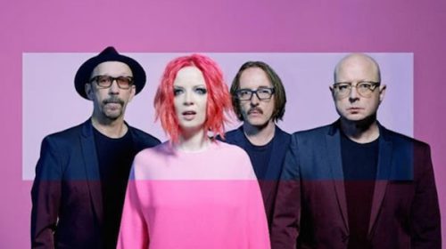 La banda Garbage también pidió justicia por Micaela García