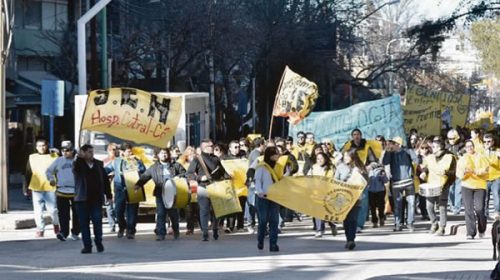 Bloqueos y piquetes sitian la Patagonia Bloqueos y piquetes sitian la Patagonia