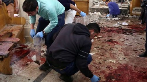 Doble atentado en iglesias de Egipto deja un saldo de 45 muertos