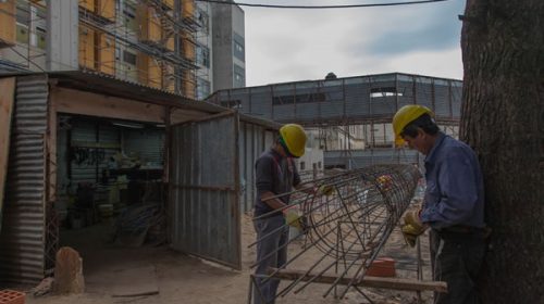 El gobierno ejecutará obras en 50 hospitales de la provincia