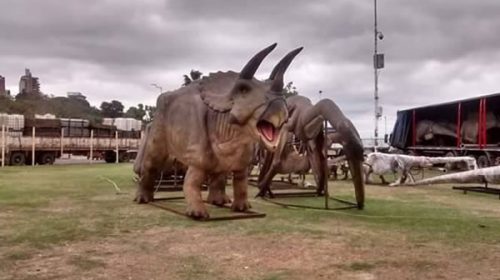 Tecnópolis en Paraná: Los dinosaurios ya desembarcaron en el Puerto