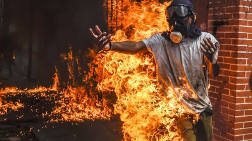 Maduro activa la Constituyente en medio de fuertes protestas