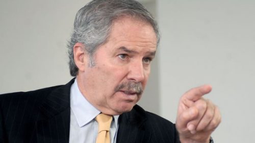 Felipe Solá crítico con Peña: “Jamás administró ni un kiosco”