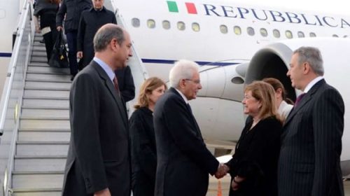 El presidente de Italia llegó a la Argentina y hoy verá a Macri