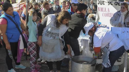 Barrios de Pie presentó un proyecto de ley para que se declare la emergencia alimentaria alimentaria