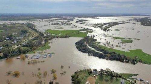 Se decidió evacuar más agua de la represa de Salto Grande