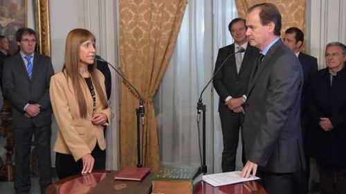 Bordet proyecta descentralizar el sistema de salud y fortalecer la atención primaria