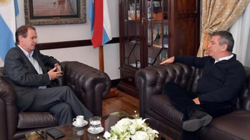 Urribarri propuso bajar el costo de los créditos hipotecarios