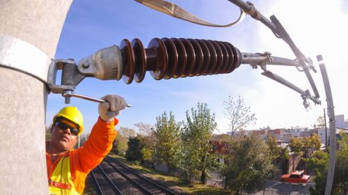 La demanda de electricidad de la industria sigue en caída