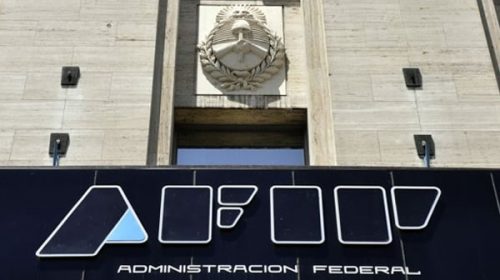 Buscan unificar a los autónomos con monotributistas