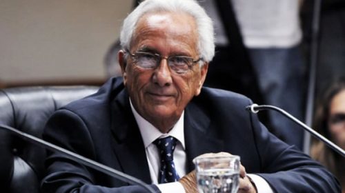 “Si Macri quiere insultar, que insulte, ensucia su propia investidura presidencial”