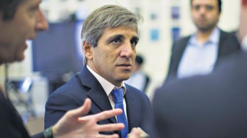 La insólita defensa de Caputo tras la imputación judicial por el bono a 100 años