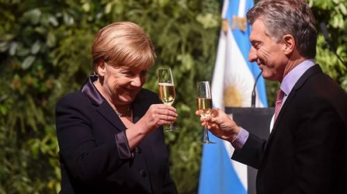 Merkel a Macri: “Estamos muy impresionados por el camino emprendido por su Gobierno”