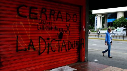 Una huelga general endurece el pulso contra la Constituyente de Maduro