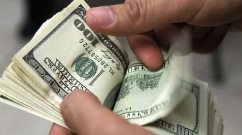 El dólar alcanzó un nuevo récord pese a que los bancos oficiales salieron a vender divisas