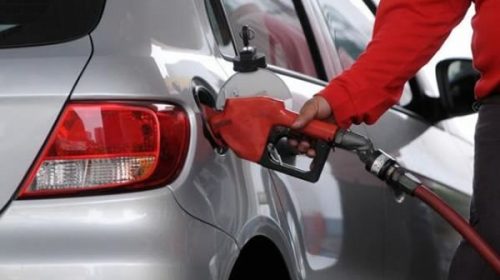 Después del tarifazo de los combustibles, volverán a “revisar” si los aumentan en octubre