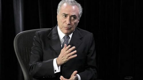 Temer espera ganar la votación por la denuncia de corrupción en su contra en la Cámara