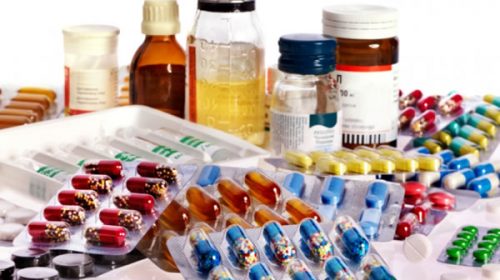 Farmacéuticos sostienen que “el mercado no puede regular el precio de los medicamentos”
