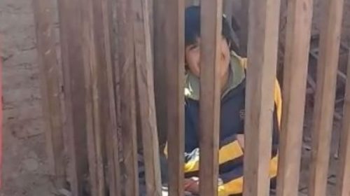 El ‘niño de la jaula’ muestra el abandono de los indígenas en Argentina