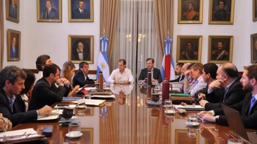 Bordet pedirá la renuncia de todo el gabinete si el PJ pierde en octubre