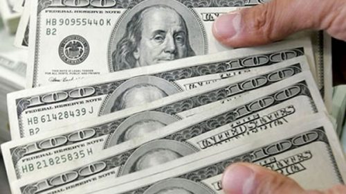 ¿El cepo? Bancos pusieron “tope informal” para venta de dólares
