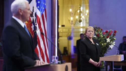 Presidenta Bachelet a vicepresidente de EEUU: “Chile no apoyará intervenciones militares”