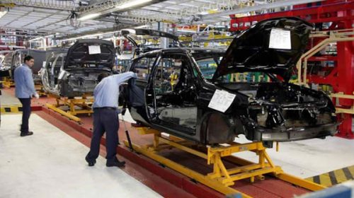 La producción industrial subió fuerte en julio pero apenas llega al nivel de 2008