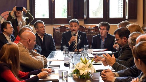 Urribarri instó a “no partidizar” la definición de Entre Ríos sobre la discusión por la coparticipación
