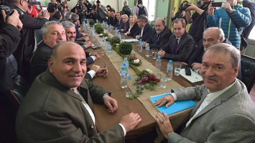 Gobernadores piden a la Corte que no falle por el Fondo del Conurbano y reclaman debate previo