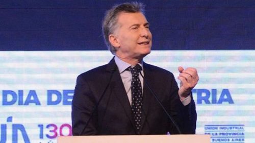 “No tenemos que aflojar hasta que desaparezcan las mafias que nos alejan del crecimiento y el futuro”