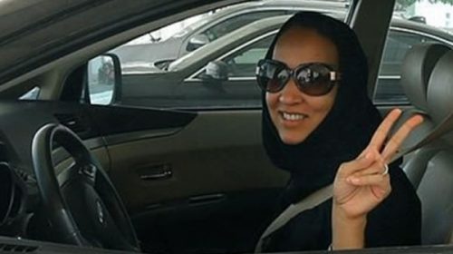Giro histórico: Arabia Saudita permitirá que las mujeres manejen vehículos