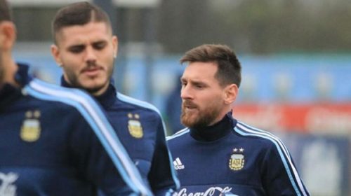 Argentina prueba tres variantes para enfrentar el martes a Venezuela