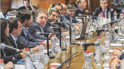 Empiezan a debatir en Senado la ley de responsabilidad fiscal de las provincias