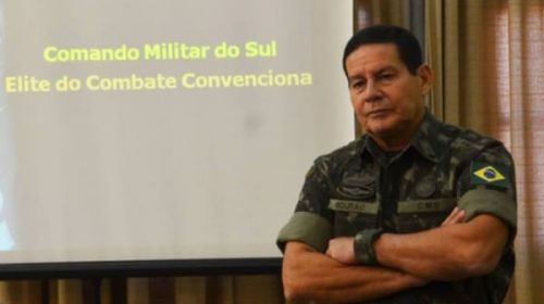 General brasileño advirtió sobre posible intervención militar ante la crisis política