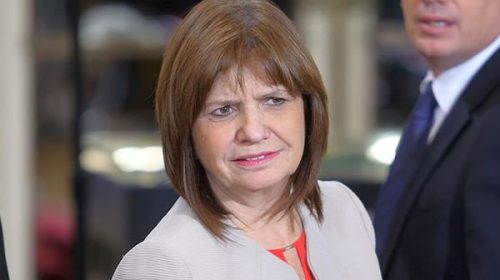 Bullrich dijo que en el Gobierno están “muy compenetrados” con el caso Maldonado