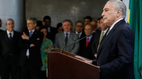 El senado brasileño ahora avanza con una reforma para despedir empleados públicos