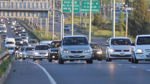 Los turistas gastaron $2.102 millones en el fin de semana largo