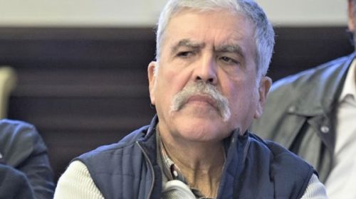 De Vido se entregó en Tribunales: “Mándenle champagne a la doctora Carrió”
