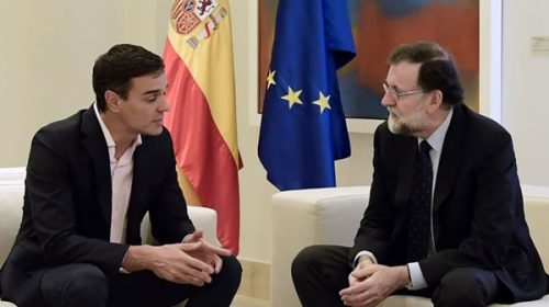 El PSOE y el PP pactaron reformar la Constitución, en medio de la crisis con Cataluña