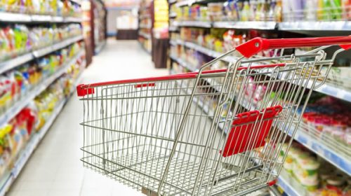 Las ventas en supermercados y shoppings volvieron a desplomarse en abril