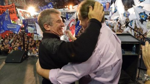 Urribarri instó al peronismo a “seguir fuertemente alineado al Gobernador”