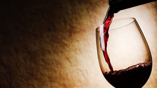 Marcha atrás con el impuestazo al vino