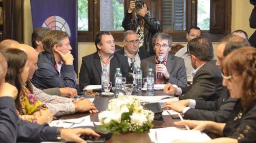 Desendeudamiento y mejora del gasto público son las claves del presupuesto 2018