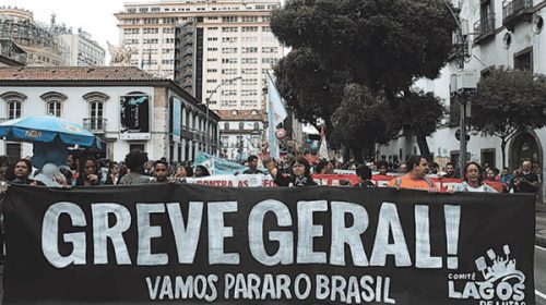 Campesinos brasileños llaman a cortar rutas contra la reforma previsional
