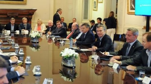 Tras pactar el ajustazo con Macri, los gobernadores advirtieron que no habrá bono de fin de año