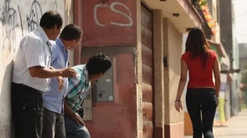 Un proyecto de ley propone que las multas al acoso sexual callejero lleguen a $25 mil